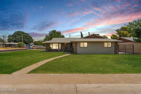 802 E Clanton Ave, Buckeye, AZ 85326