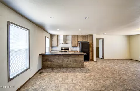 3062 W Smoketree St, Apache Junction, AZ 85120 photo 4