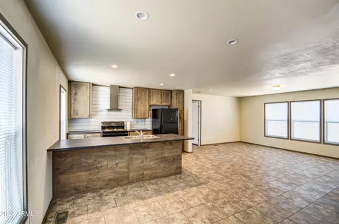 3062 W Smoketree St, Apache Junction, AZ 85120 photo 5
