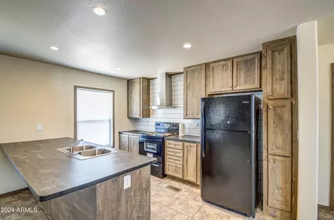 3062 W Smoketree St, Apache Junction, AZ 85120 photo 7