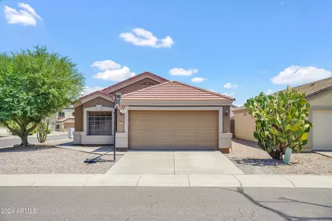 2484 W Silver Creek Ln, San Tan Valley, AZ 85142