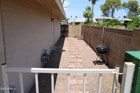 3349 W Crocus Dr, Phoenix, AZ 85053 photo 12