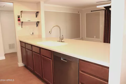 3349 W Crocus Dr, Phoenix, AZ 85053 photo 10