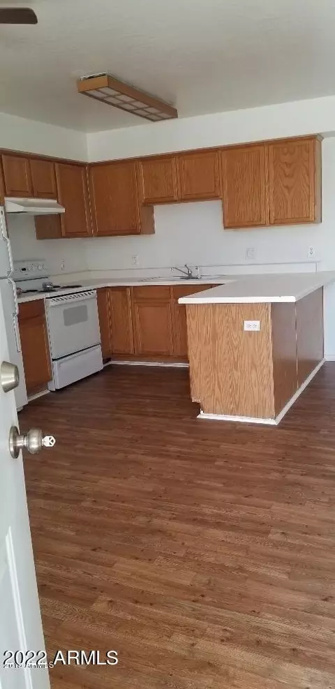 458 E Quail Ave, Apache Junction, AZ 85119 photo 9