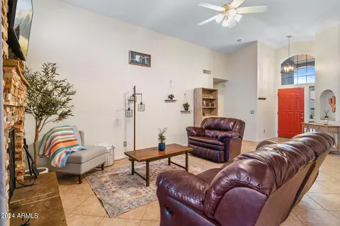 548 W Nopal Ave, Mesa, AZ 85210 photo 6