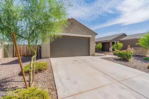3670 E Sandoval Dr, San Tan Valley, AZ 85140