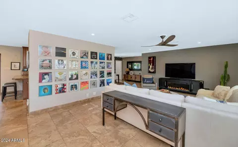 5418 E Cheery Lynn Rd, Phoenix, AZ 85018 photo 10