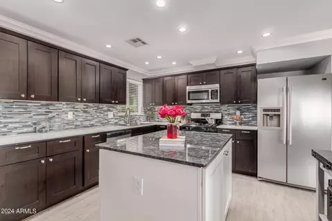3527 N 26th Pl, Phoenix, AZ 85016