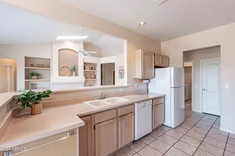 6146 E Quartz Cir, Mesa, AZ 85215 photo 5