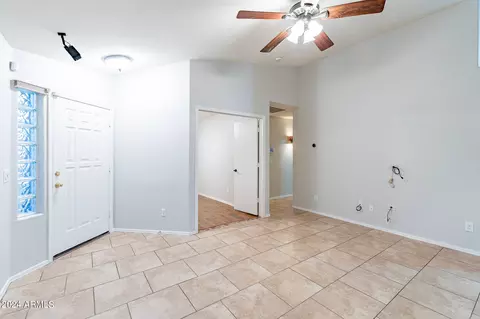 1774 E Del Rio St, Gilbert, AZ 85295 photo 4