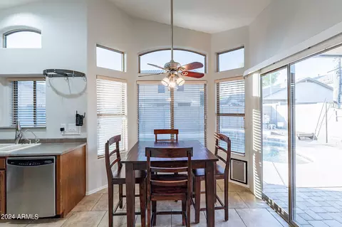 1774 E Del Rio St, Gilbert, AZ 85295 photo 6