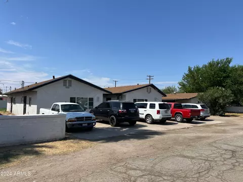 2305 E 15th St, Yuma, AZ 85365 photo 5
