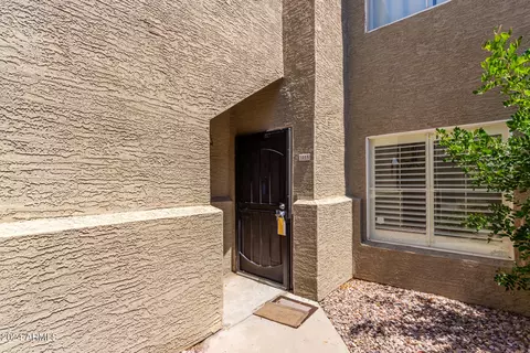 3236 E Chandler Blvd #1035, Phoenix, AZ 85048