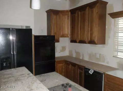 749 E Mcdowell Blvd, Apache Junction, AZ 85119 photo 3