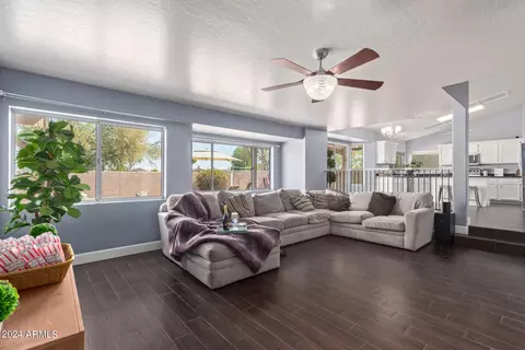 3115 E Verbena Dr, Phoenix, AZ 85048 photo 5