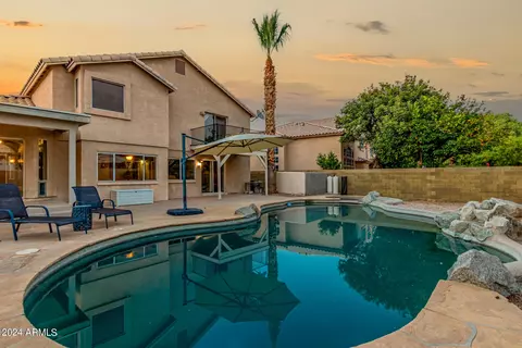 3115 E Verbena Dr, Phoenix, AZ 85048