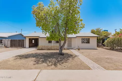 3413 W Seldon Ln, Phoenix, AZ 85051