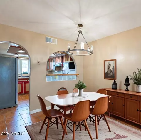 5429 S Mitchell Dr, Tempe, AZ 85283 photo 3