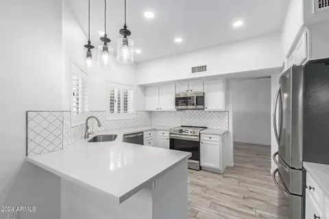 1403 E Beacon Dr, Gilbert, AZ 85234 photo 13
