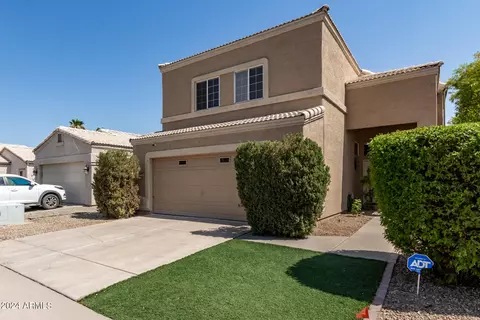 1403 E Beacon Dr, Gilbert, AZ 85234 photo 5