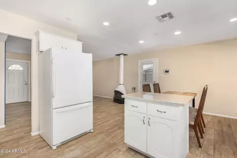 8214 W Weldon Ave, Phoenix, AZ 85033 photo 13