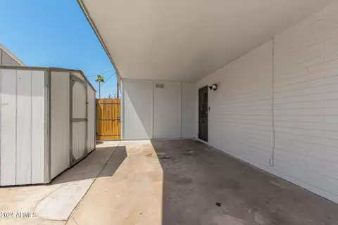 8214 W Weldon Ave, Phoenix, AZ 85033 photo 33