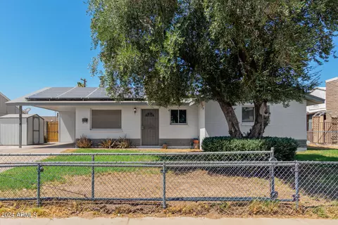 8214 W Weldon Ave, Phoenix, AZ 85033 photo 4