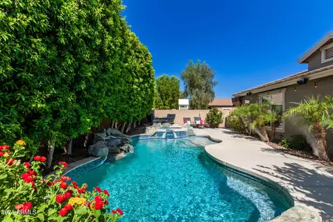15062 W Wethersfield Rd, Surprise, AZ 85379