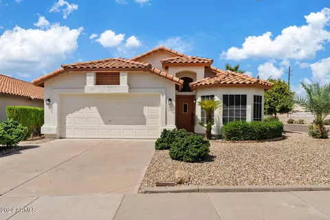 4511 E Bighorn Ave, Phoenix, AZ 85044