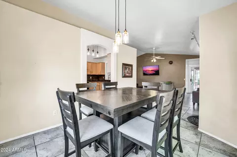 2207 E Wescott Dr, Phoenix, AZ 85024 photo 8