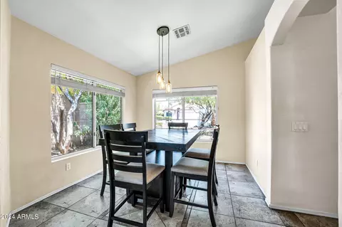 2207 E Wescott Dr, Phoenix, AZ 85024 photo 9
