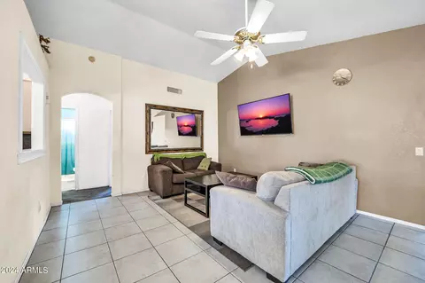 2207 E Wescott Dr, Phoenix, AZ 85024 photo 6