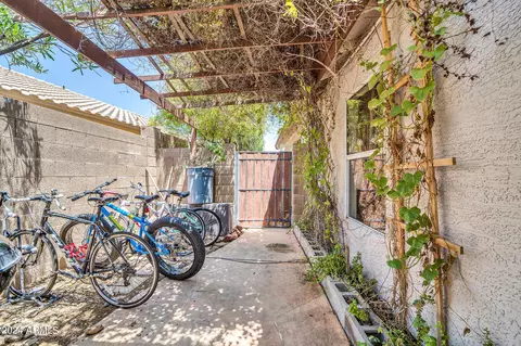 2207 E Wescott Dr, Phoenix, AZ 85024 photo 32