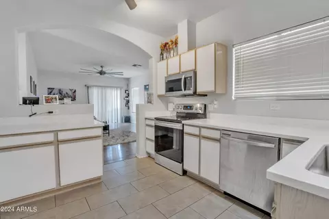 4207 W Oregon Ave, Phoenix, AZ 85019 photo 12