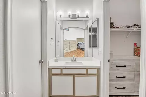 4207 W Oregon Ave, Phoenix, AZ 85019 photo 17