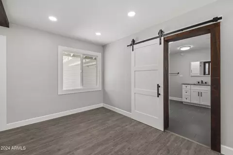 801 W Mitchell Dr, Phoenix, AZ 85013 photo 22