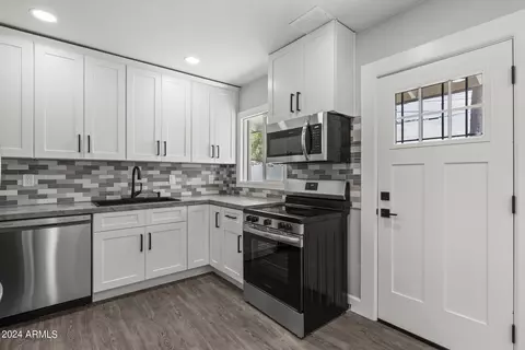 801 W Mitchell Dr, Phoenix, AZ 85013 photo 11