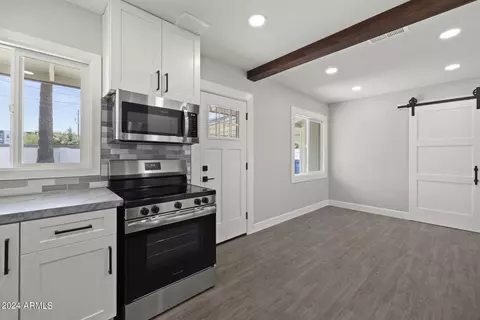 801 W Mitchell Dr, Phoenix, AZ 85013 photo 13