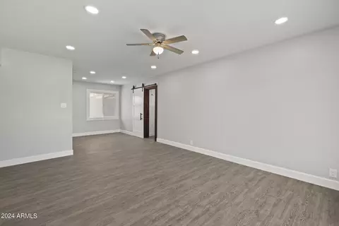 801 W Mitchell Dr, Phoenix, AZ 85013 photo 7