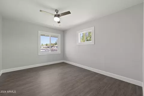 801 W Mitchell Dr, Phoenix, AZ 85013 photo 18