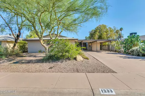 1233 E Laguna Dr, Tempe, AZ 85282 photo 2