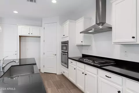 9904 E Ignition Dr, Mesa, AZ 85212 photo 15