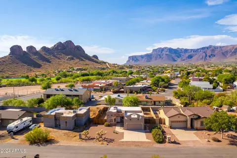 5798 S Estrella Rd, Gold Canyon, AZ 85118