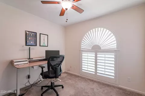 504 E Ivy St, Mesa, AZ 85203 photo 10