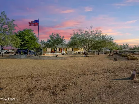 35842 N 14th St, Phoenix, AZ 85086