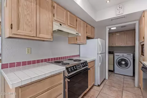 9215 S 47th Pl, Phoenix, AZ 85044 photo 9