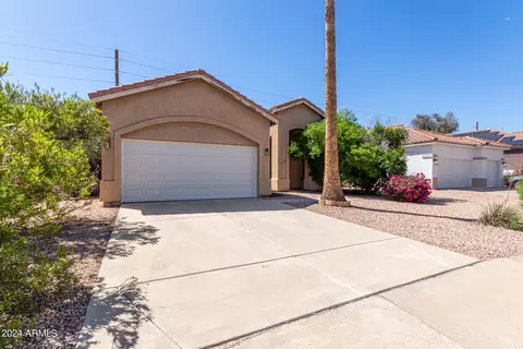 1868 S Saddle St, Gilbert, AZ 85233 photo 3