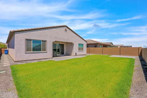 Exterior - 2231 E Fandango Dr, Gilbert, AZ 85298 photo 4 of 5