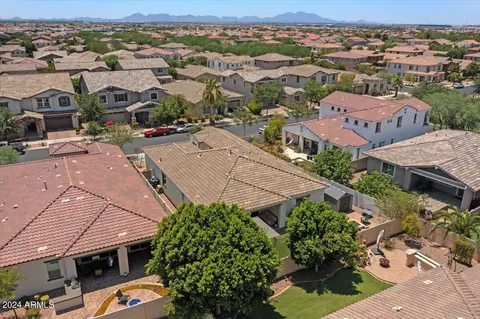 View/Area - 10326 E Kinetic Dr, Mesa, AZ 85212 photo 2 of 15