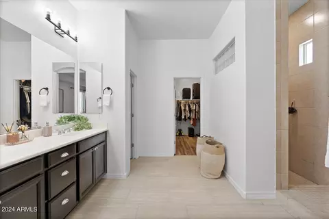 Entry Way - 10326 E Kinetic Dr, Mesa, AZ 85212 photo 7 of 9